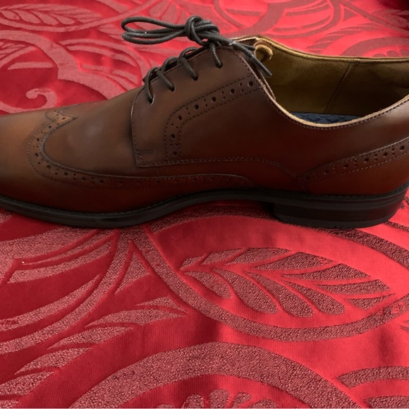 Florsheim Men’s Brown Dress Shoes main image 4